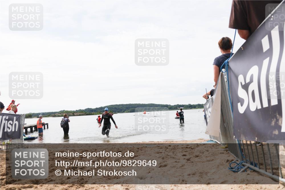 21.06.2026 - Viking Triathlon Michael Strokosch http://msf.ph/oto/9829649 21.06.2026 10:57:54 Schwimmen 224 meine-sportfotos.de