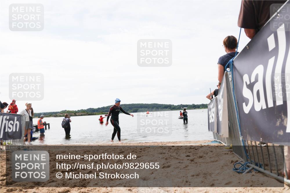 21.06.2026 - Viking Triathlon Michael Strokosch http://msf.ph/oto/9829655 21.06.2026 10:57:56 Schwimmen 224 meine-sportfotos.de