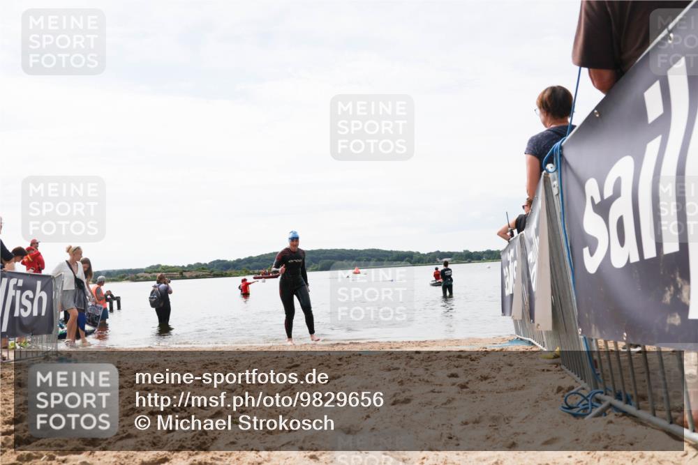 21.06.2026 - Viking Triathlon Michael Strokosch http://msf.ph/oto/9829656 21.06.2026 10:57:57 Schwimmen 224 meine-sportfotos.de