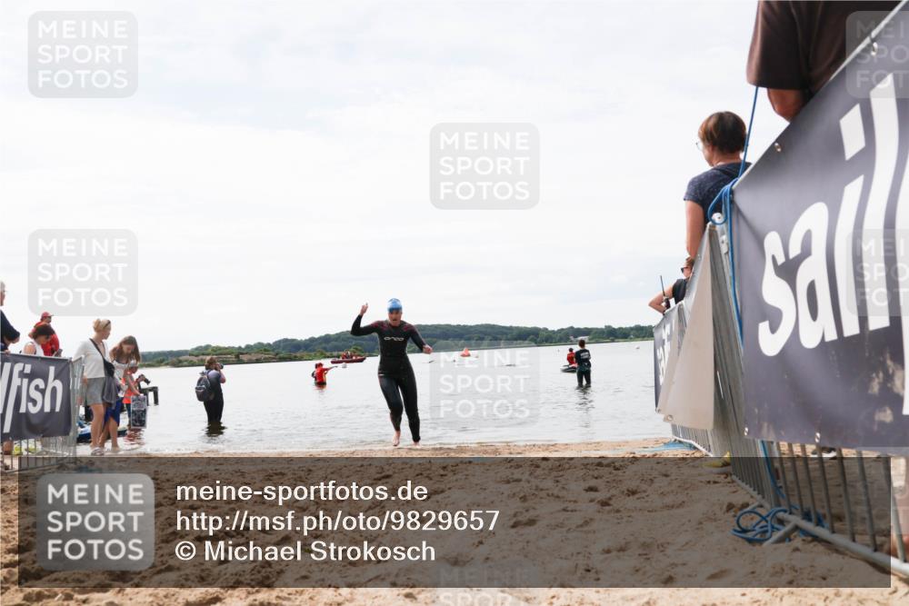 21.06.2026 - Viking Triathlon Michael Strokosch http://msf.ph/oto/9829657 21.06.2026 10:57:57 Schwimmen 224 meine-sportfotos.de