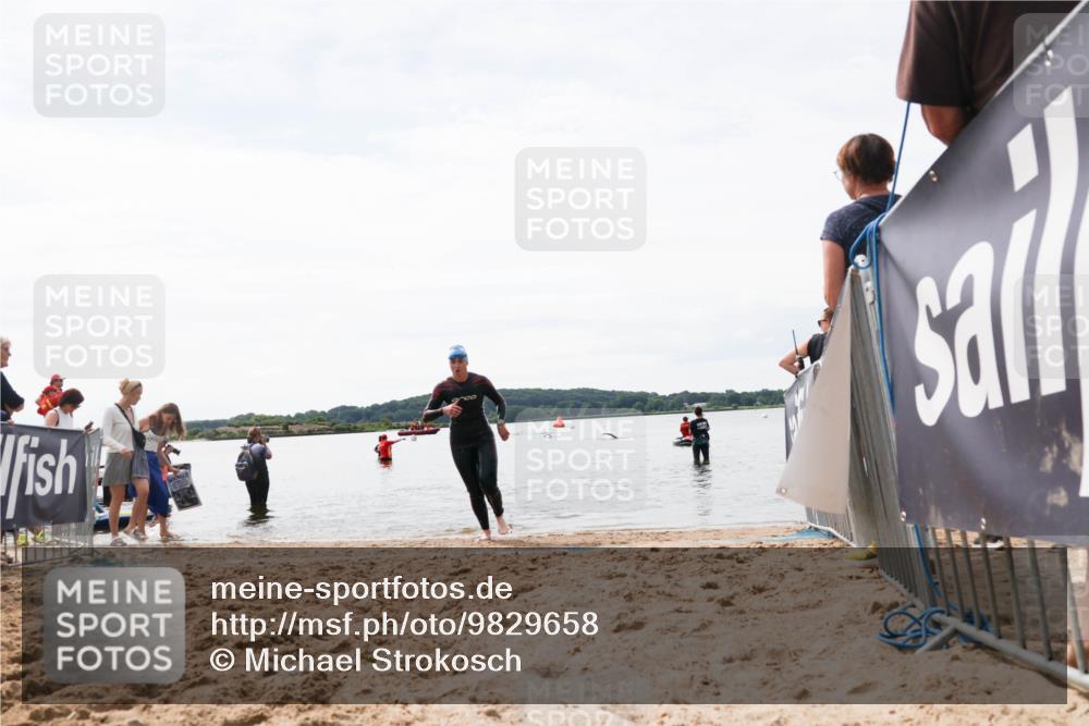 21.06.2026 - Viking Triathlon Michael Strokosch http://msf.ph/oto/9829658 21.06.2026 10:57:57 Schwimmen 224 meine-sportfotos.de