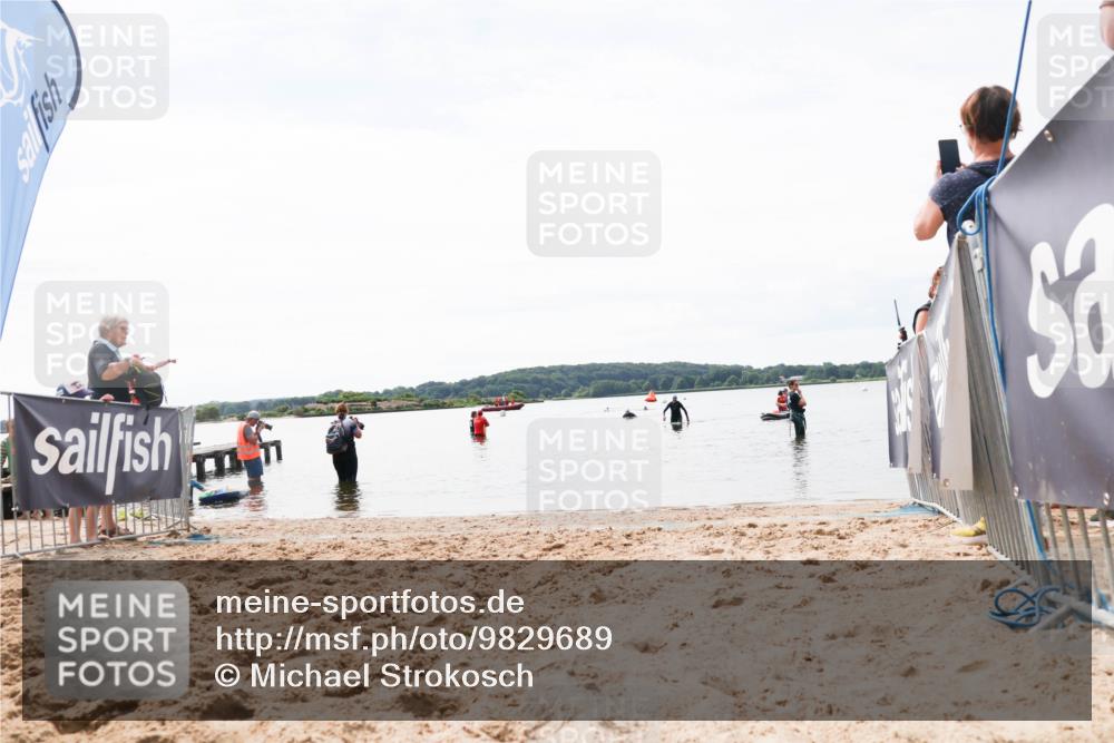 21.06.2026 - Viking Triathlon Michael Strokosch http://msf.ph/oto/9829689 21.06.2026 10:58:15 Schwimmen  meine-sportfotos.de