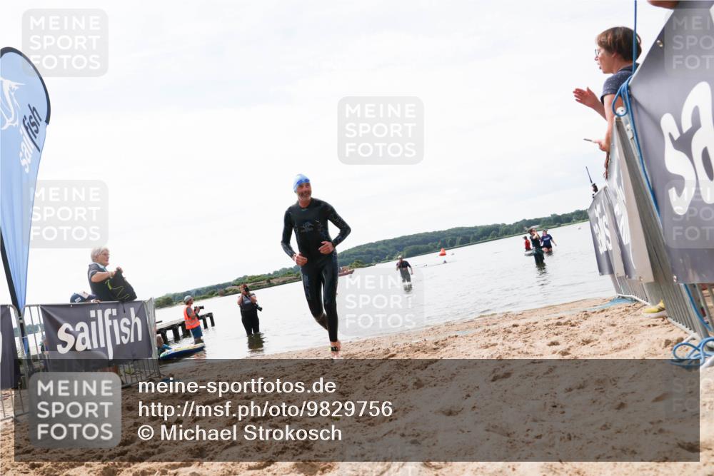 21.06.2026 - Viking Triathlon Michael Strokosch http://msf.ph/oto/9829756 21.06.2026 10:58:37 Schwimmen 439 meine-sportfotos.de