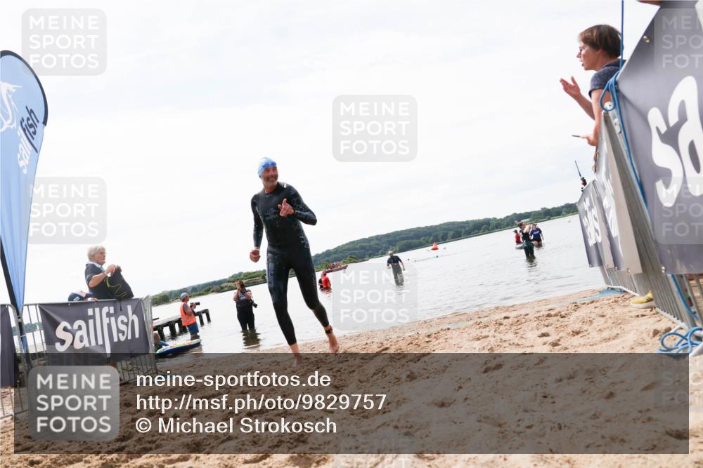 21.06.2026 - Viking Triathlon Michael Strokosch http://msf.ph/oto/9829757 21.06.2026 10:58:38 Schwimmen 439 meine-sportfotos.de