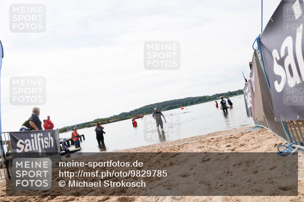 21.06.2026 - Viking Triathlon Michael Strokosch http://msf.ph/oto/9829785 21.06.2026 10:58:47 Schwimmen 141 meine-sportfotos.de
