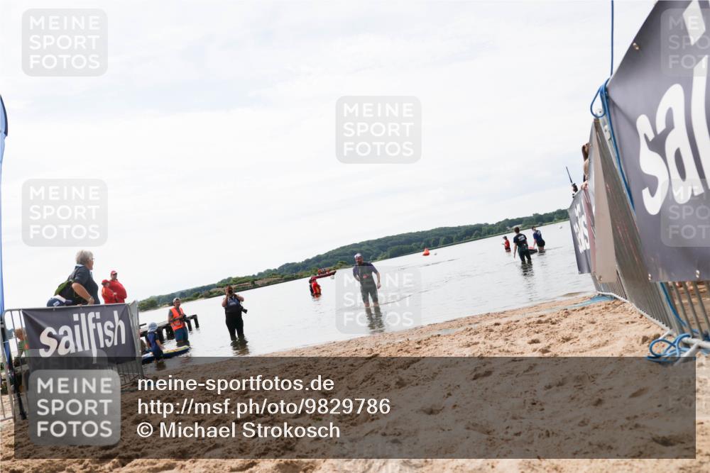 21.06.2026 - Viking Triathlon Michael Strokosch http://msf.ph/oto/9829786 21.06.2026 10:58:47 Schwimmen 141 meine-sportfotos.de