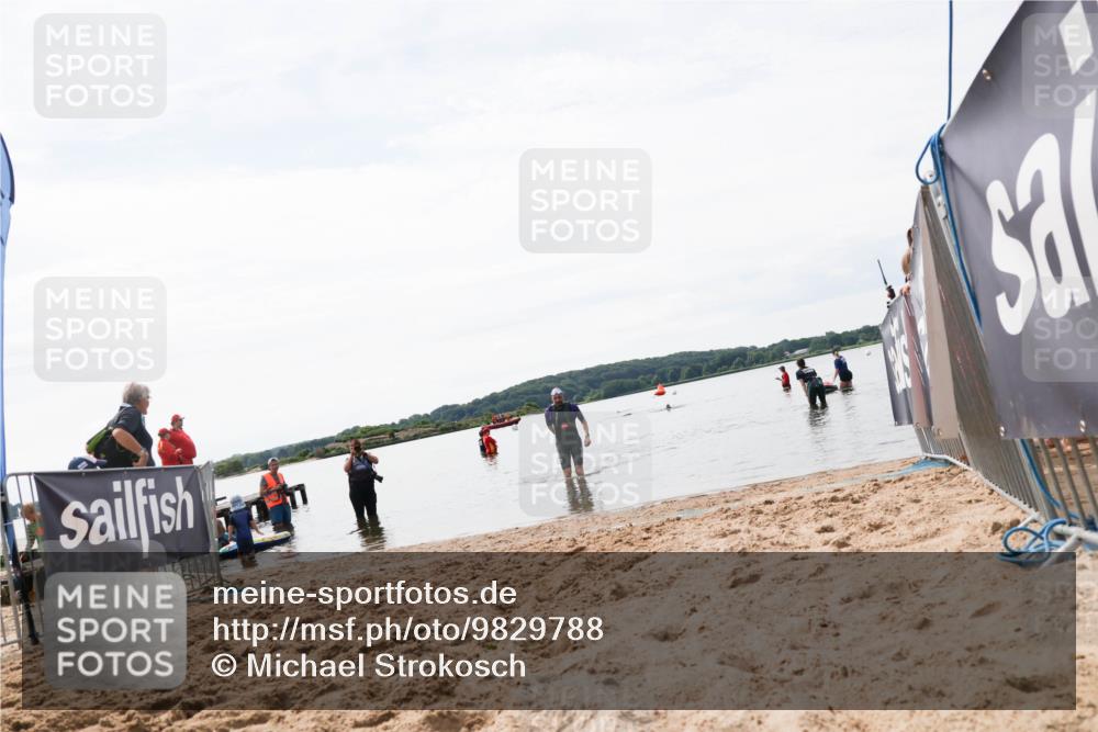 21.06.2026 - Viking Triathlon Michael Strokosch http://msf.ph/oto/9829788 21.06.2026 10:58:48 Schwimmen 141 meine-sportfotos.de