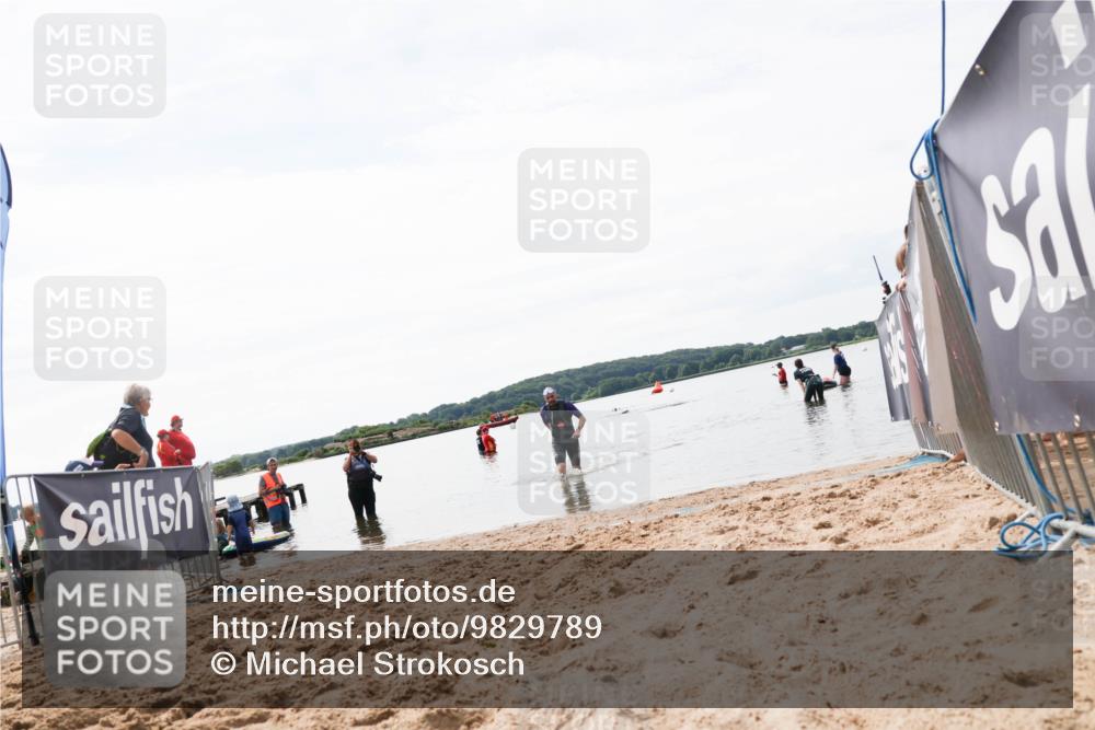 21.06.2026 - Viking Triathlon Michael Strokosch http://msf.ph/oto/9829789 21.06.2026 10:58:48 Schwimmen 141 meine-sportfotos.de