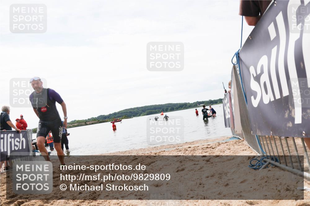 21.06.2026 - Viking Triathlon Michael Strokosch http://msf.ph/oto/9829809 21.06.2026 10:58:55 Schwimmen 141 meine-sportfotos.de