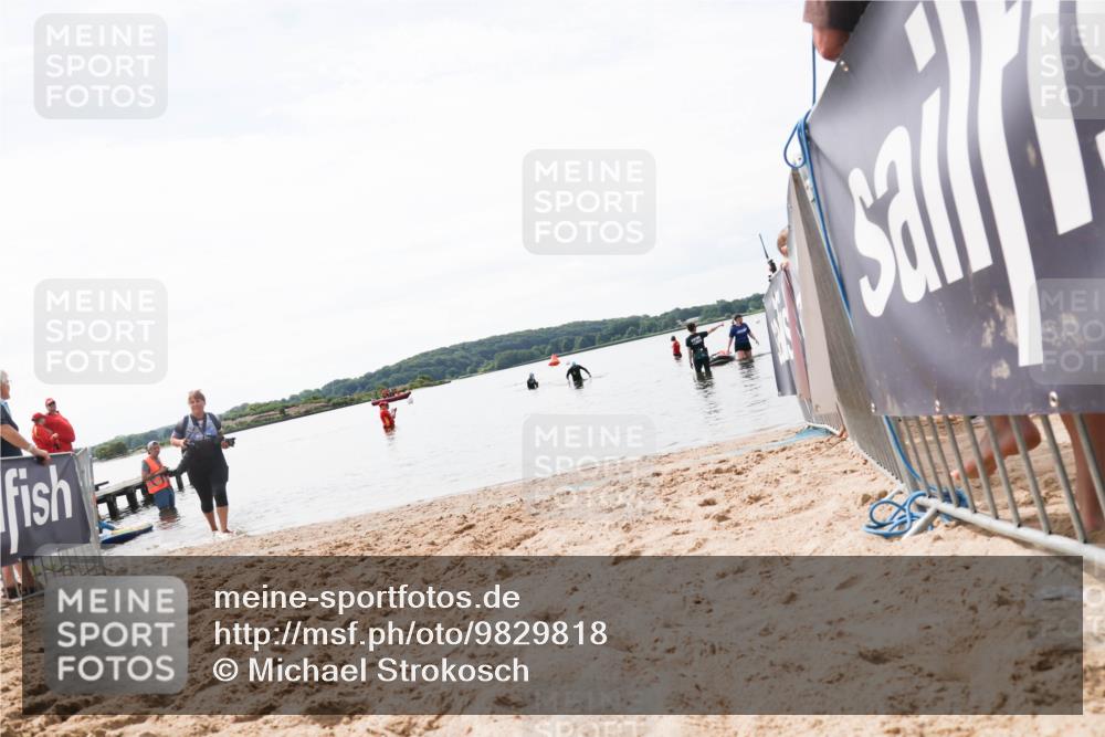 21.06.2026 - Viking Triathlon Michael Strokosch http://msf.ph/oto/9829818 21.06.2026 10:58:58 Schwimmen 141 meine-sportfotos.de