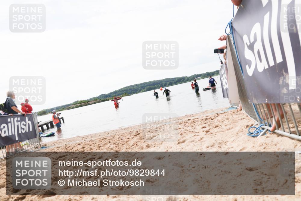 21.06.2026 - Viking Triathlon Michael Strokosch http://msf.ph/oto/9829844 21.06.2026 10:59:06 Schwimmen  meine-sportfotos.de