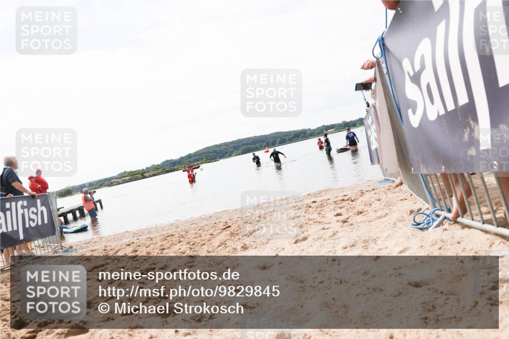 21.06.2026 - Viking Triathlon Michael Strokosch http://msf.ph/oto/9829845 21.06.2026 10:59:07 Schwimmen  meine-sportfotos.de