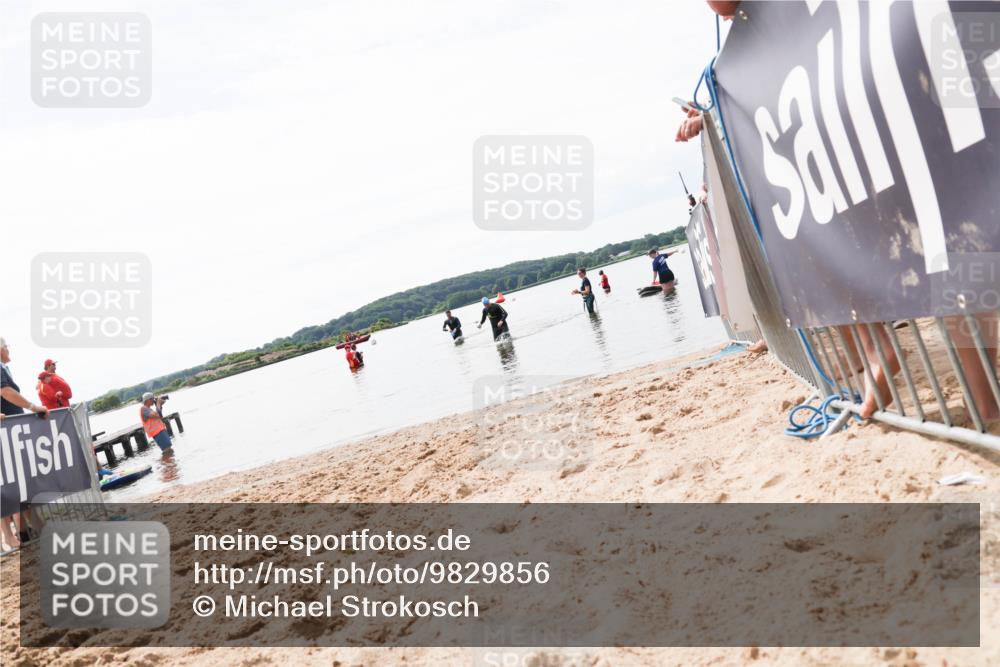 21.06.2026 - Viking Triathlon Michael Strokosch http://msf.ph/oto/9829856 21.06.2026 10:59:10 Schwimmen 106 meine-sportfotos.de
