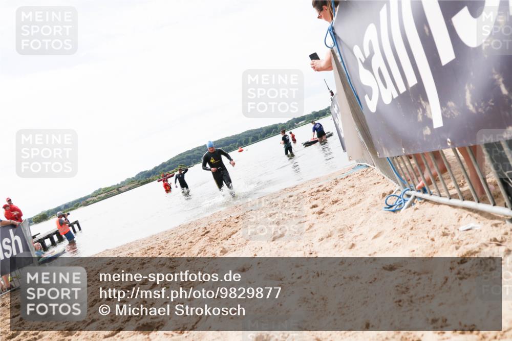 21.06.2026 - Viking Triathlon Michael Strokosch http://msf.ph/oto/9829877 21.06.2026 10:59:17 Schwimmen 106 meine-sportfotos.de