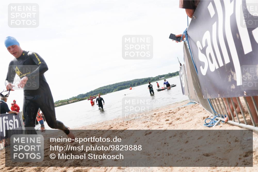 21.06.2026 - Viking Triathlon Michael Strokosch http://msf.ph/oto/9829888 21.06.2026 10:59:21 Schwimmen 106, 253 meine-sportfotos.de
