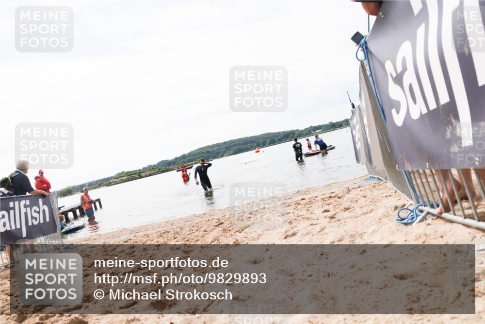 21.06.2026 - Viking Triathlon Michael Strokosch http://msf.ph/oto/9829893 21.06.2026 10:59:23 Schwimmen 106, 253 meine-sportfotos.de