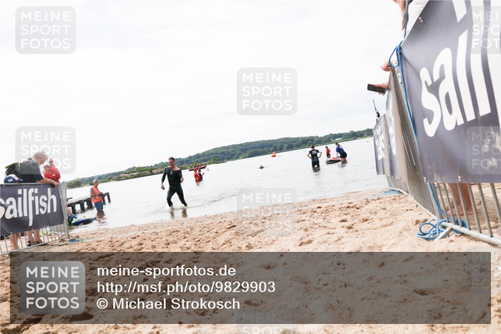 21.06.2026 - Viking Triathlon Michael Strokosch http://msf.ph/oto/9829903 21.06.2026 10:59:26 Schwimmen 253 meine-sportfotos.de