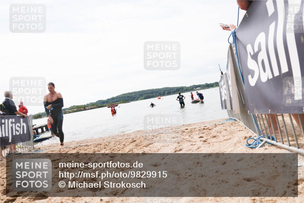 21.06.2026 - Viking Triathlon Michael Strokosch http://msf.ph/oto/9829915 21.06.2026 10:59:30 Schwimmen 253 meine-sportfotos.de