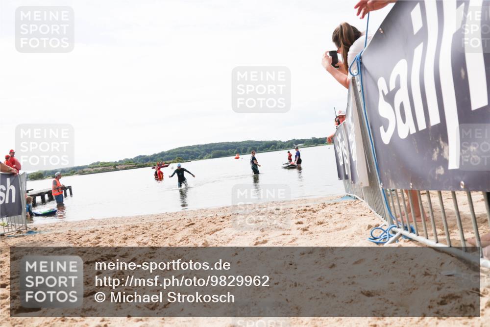 21.06.2026 - Viking Triathlon Michael Strokosch http://msf.ph/oto/9829962 21.06.2026 10:59:46 Schwimmen 542 meine-sportfotos.de
