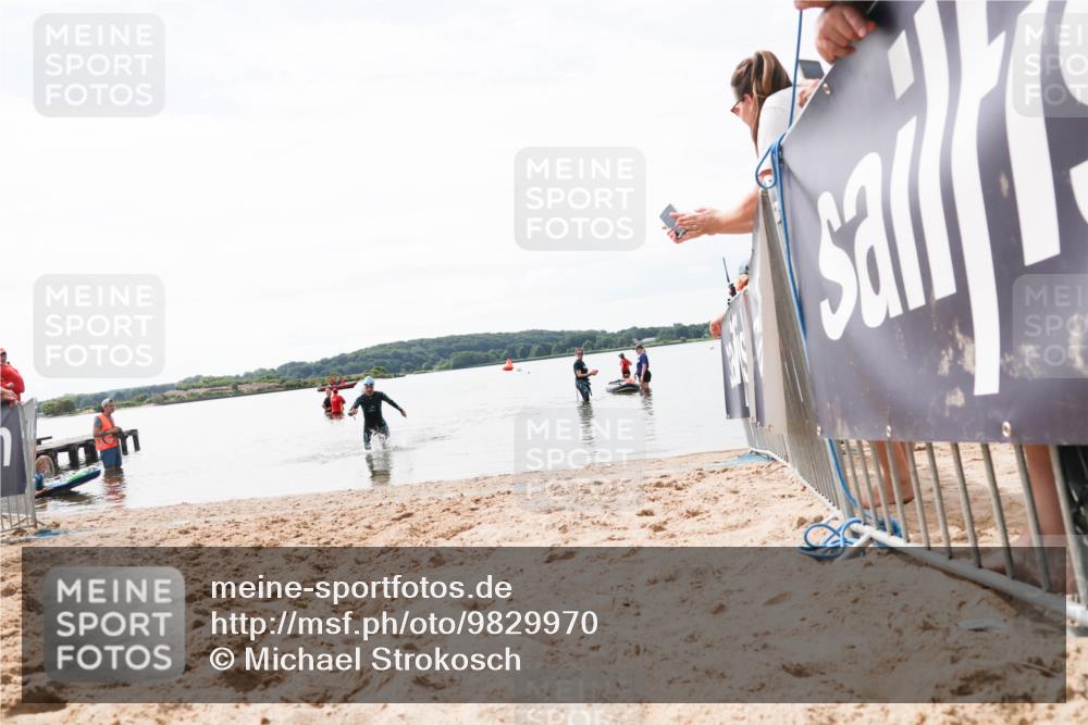 21.06.2026 - Viking Triathlon Michael Strokosch http://msf.ph/oto/9829970 21.06.2026 10:59:49 Schwimmen 542 meine-sportfotos.de