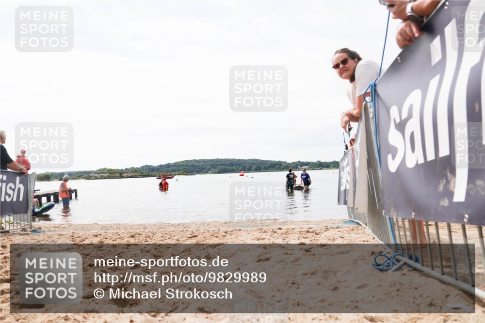 21.06.2026 - Viking Triathlon Michael Strokosch http://msf.ph/oto/9829989 21.06.2026 10:59:55 Schwimmen 542 meine-sportfotos.de