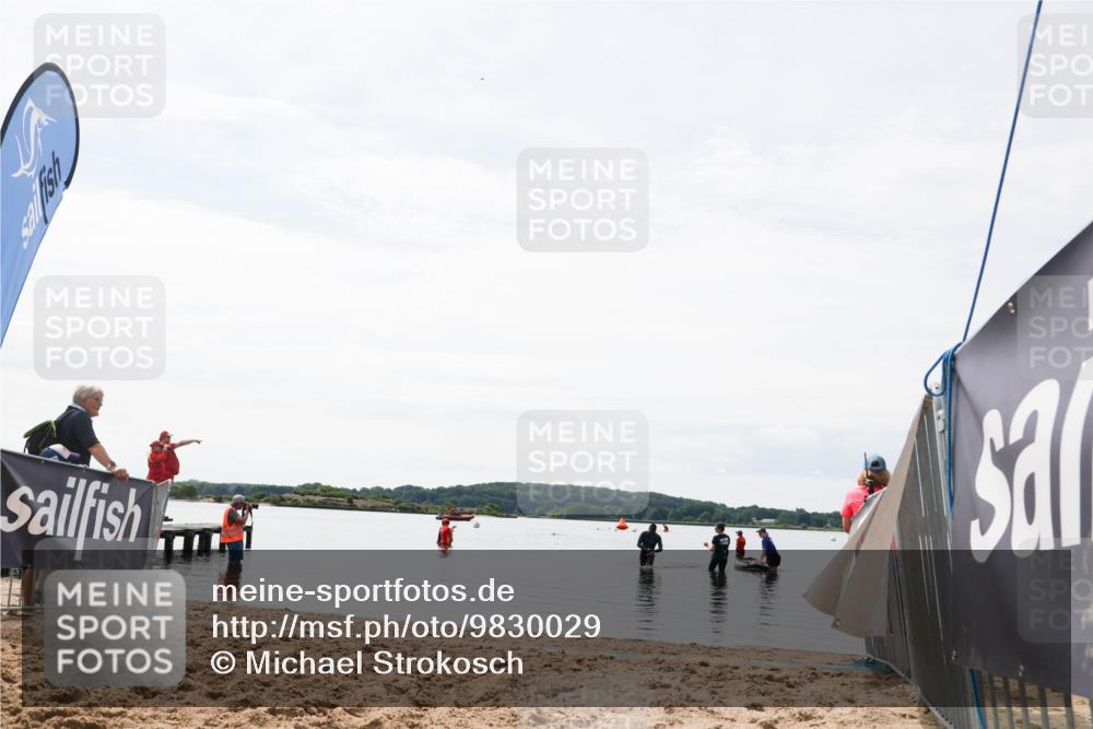 21.06.2026 - Viking Triathlon Michael Strokosch http://msf.ph/oto/9830029 21.06.2026 11:00:58 Schwimmen  meine-sportfotos.de