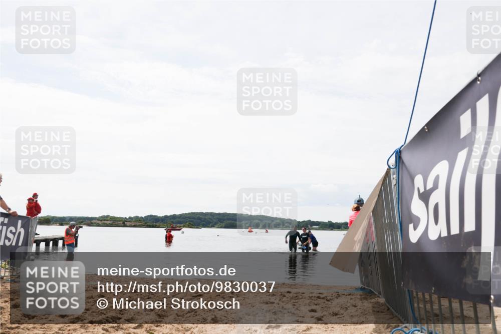21.06.2026 - Viking Triathlon Michael Strokosch http://msf.ph/oto/9830037 21.06.2026 11:01:02 Schwimmen 71 meine-sportfotos.de