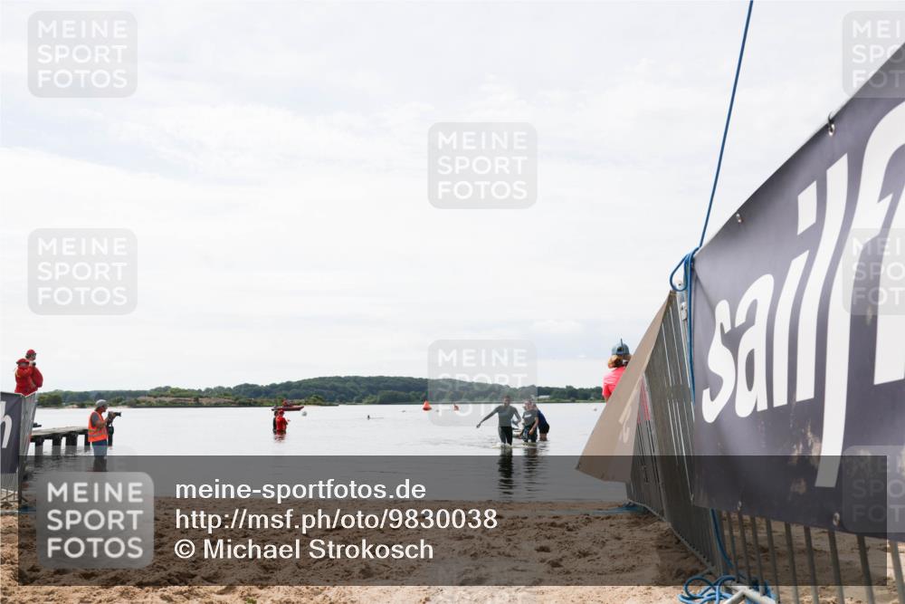 21.06.2026 - Viking Triathlon Michael Strokosch http://msf.ph/oto/9830038 21.06.2026 11:01:02 Schwimmen 71 meine-sportfotos.de