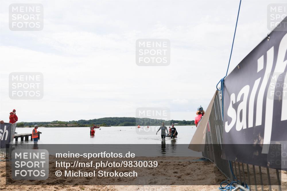 21.06.2026 - Viking Triathlon Michael Strokosch http://msf.ph/oto/9830039 21.06.2026 11:01:02 Schwimmen 71 meine-sportfotos.de