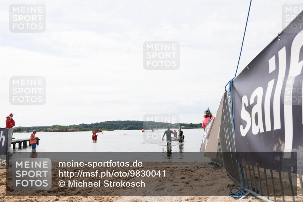 21.06.2026 - Viking Triathlon Michael Strokosch http://msf.ph/oto/9830041 21.06.2026 11:01:03 Schwimmen 71 meine-sportfotos.de