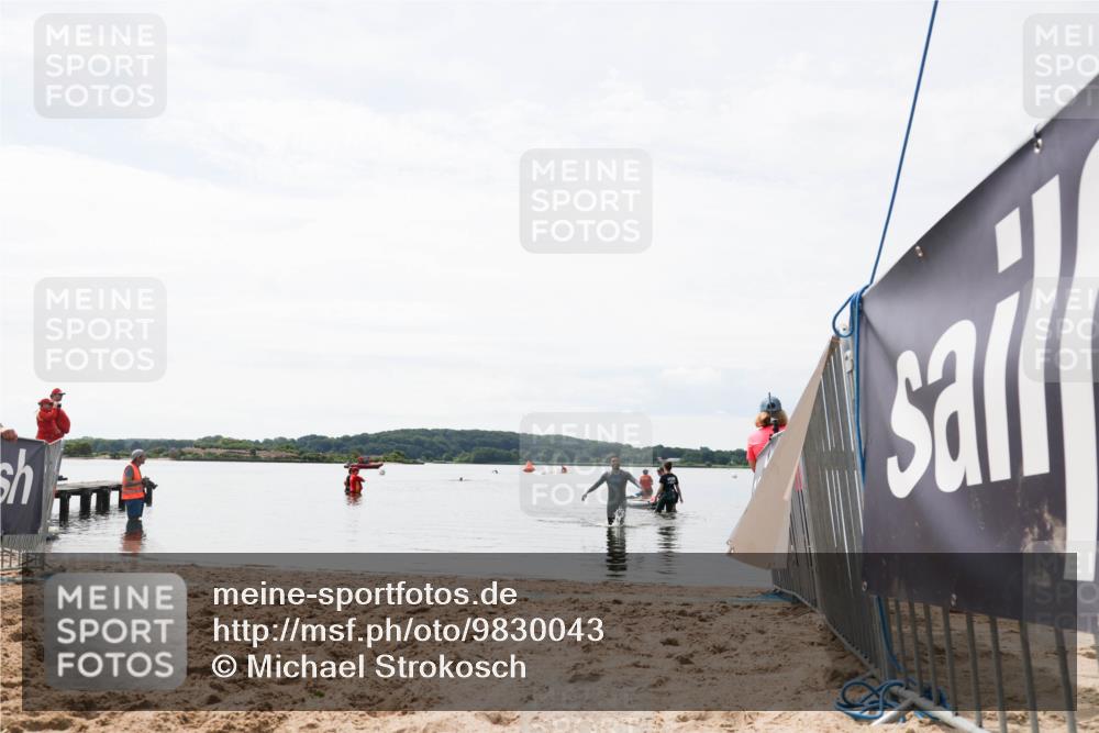 21.06.2026 - Viking Triathlon Michael Strokosch http://msf.ph/oto/9830043 21.06.2026 11:01:04 Schwimmen 71 meine-sportfotos.de
