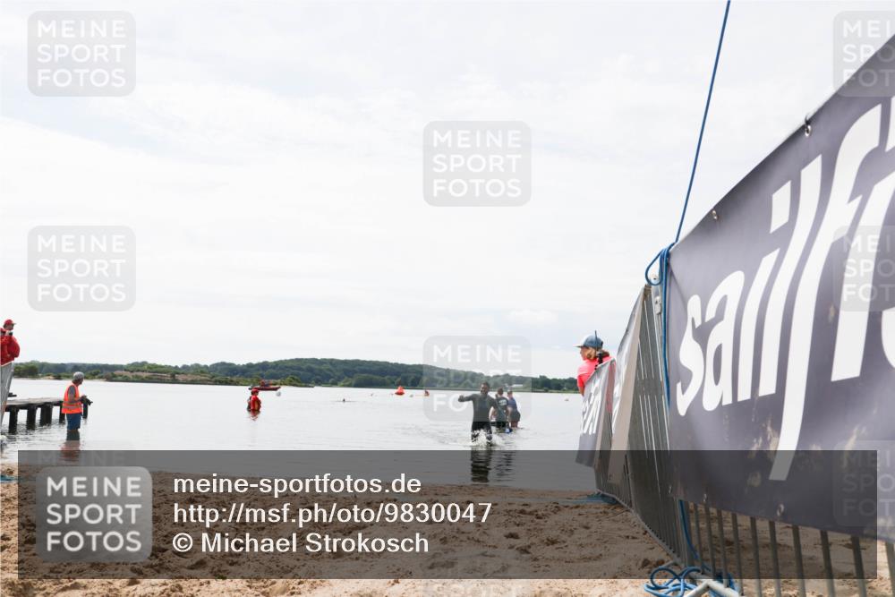 21.06.2026 - Viking Triathlon Michael Strokosch http://msf.ph/oto/9830047 21.06.2026 11:01:05 Schwimmen 71 meine-sportfotos.de