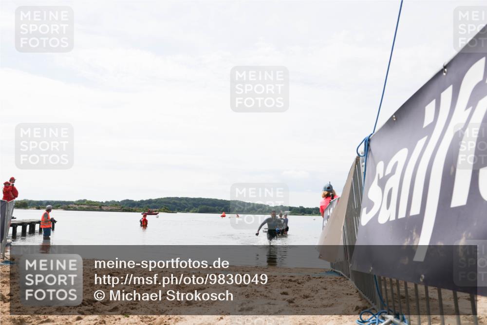 21.06.2026 - Viking Triathlon Michael Strokosch http://msf.ph/oto/9830049 21.06.2026 11:01:06 Schwimmen 71 meine-sportfotos.de