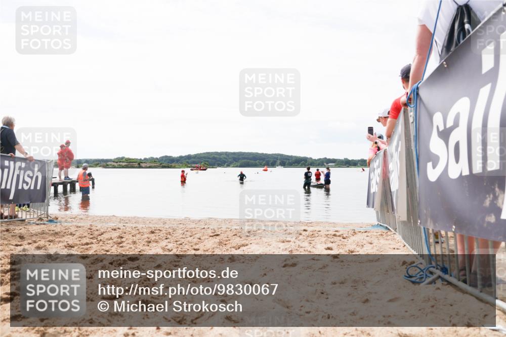 21.06.2026 - Viking Triathlon Michael Strokosch http://msf.ph/oto/9830067 21.06.2026 11:01:45 Schwimmen  meine-sportfotos.de