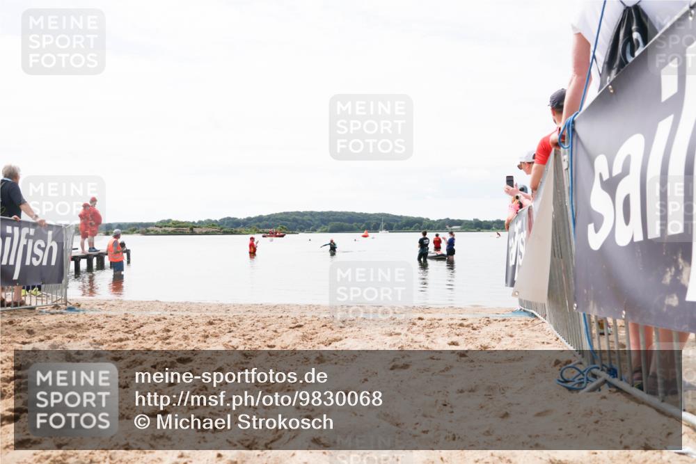 21.06.2026 - Viking Triathlon Michael Strokosch http://msf.ph/oto/9830068 21.06.2026 11:01:45 Schwimmen  meine-sportfotos.de