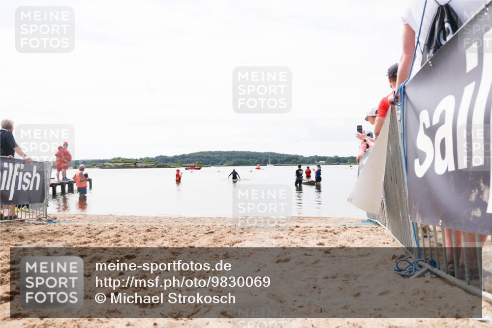 21.06.2026 - Viking Triathlon Michael Strokosch http://msf.ph/oto/9830069 21.06.2026 11:01:45 Schwimmen  meine-sportfotos.de