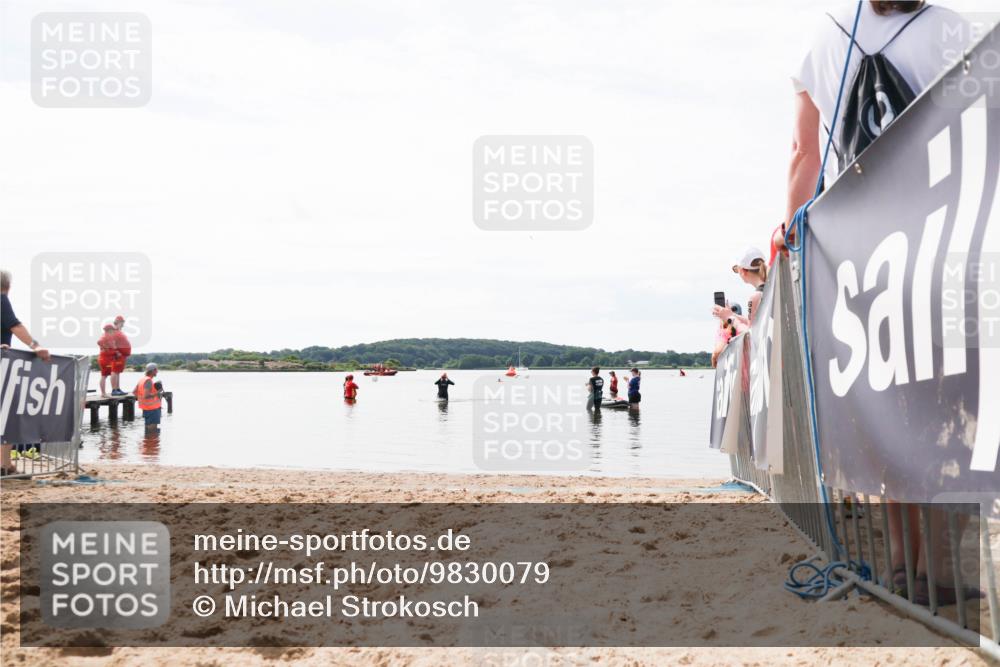 21.06.2026 - Viking Triathlon Michael Strokosch http://msf.ph/oto/9830079 21.06.2026 11:01:49 Schwimmen  meine-sportfotos.de