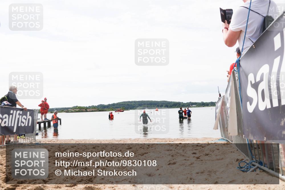 21.06.2026 - Viking Triathlon Michael Strokosch http://msf.ph/oto/9830108 21.06.2026 11:02:00 Schwimmen 646 meine-sportfotos.de