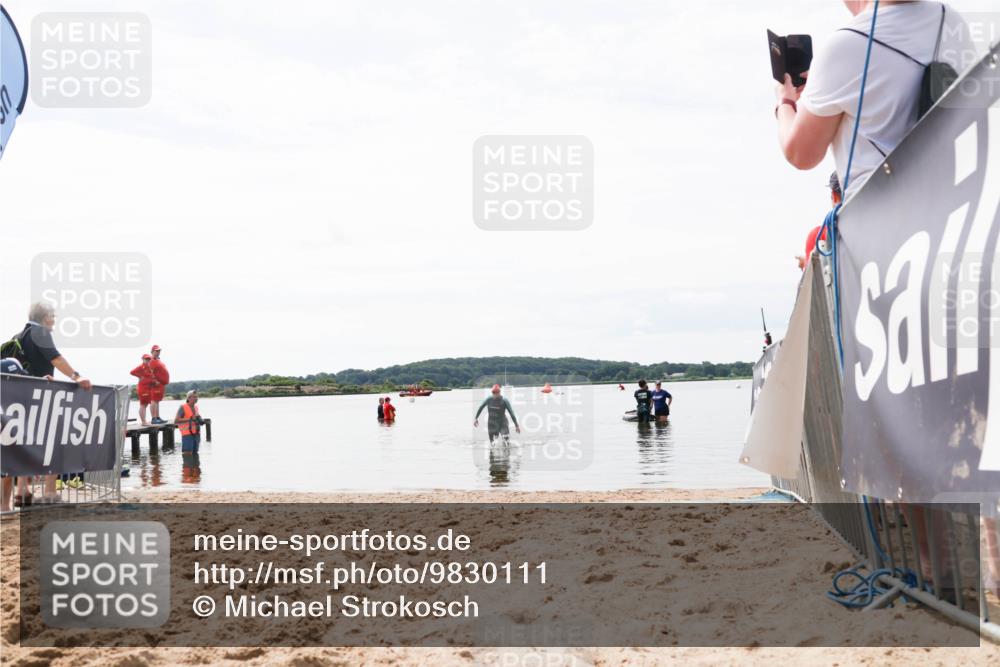 21.06.2026 - Viking Triathlon Michael Strokosch http://msf.ph/oto/9830111 21.06.2026 11:02:01 Schwimmen 646 meine-sportfotos.de