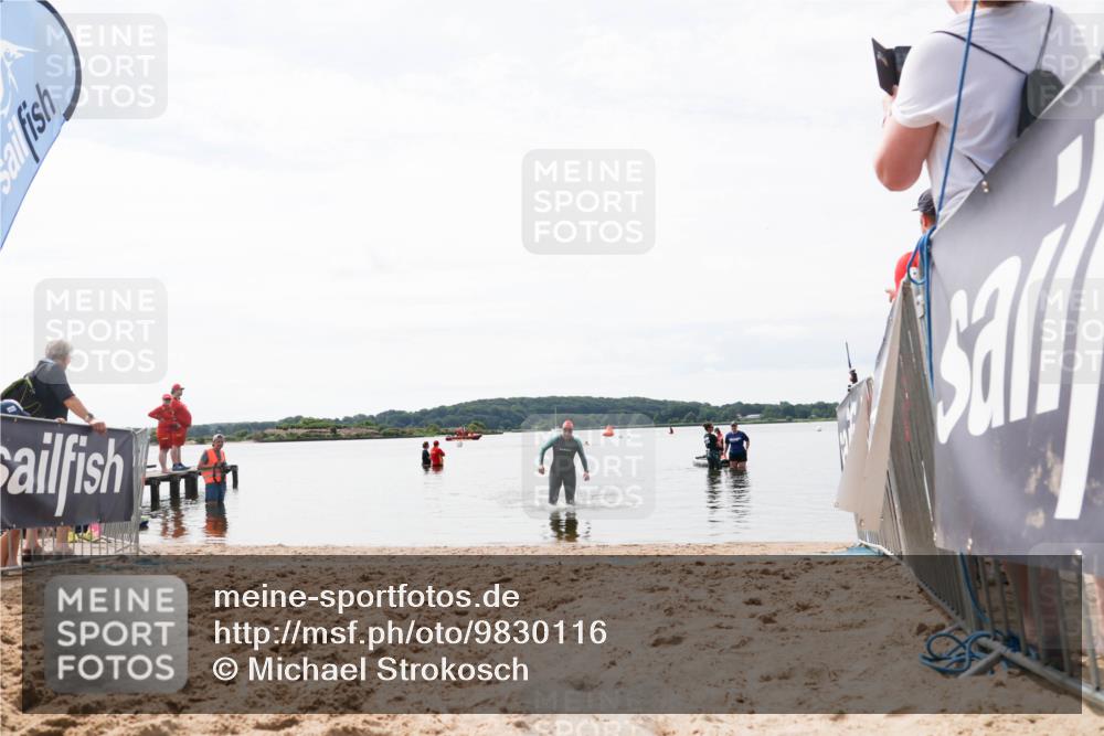 21.06.2026 - Viking Triathlon Michael Strokosch http://msf.ph/oto/9830116 21.06.2026 11:02:03 Schwimmen 646 meine-sportfotos.de
