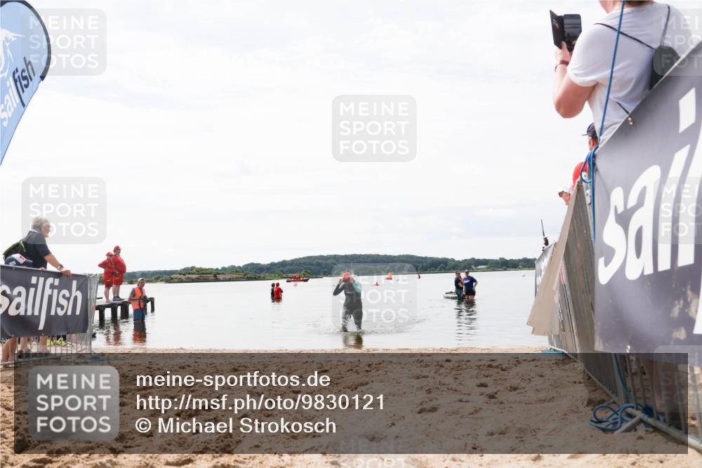 21.06.2026 - Viking Triathlon Michael Strokosch http://msf.ph/oto/9830121 21.06.2026 11:02:05 Schwimmen 646 meine-sportfotos.de