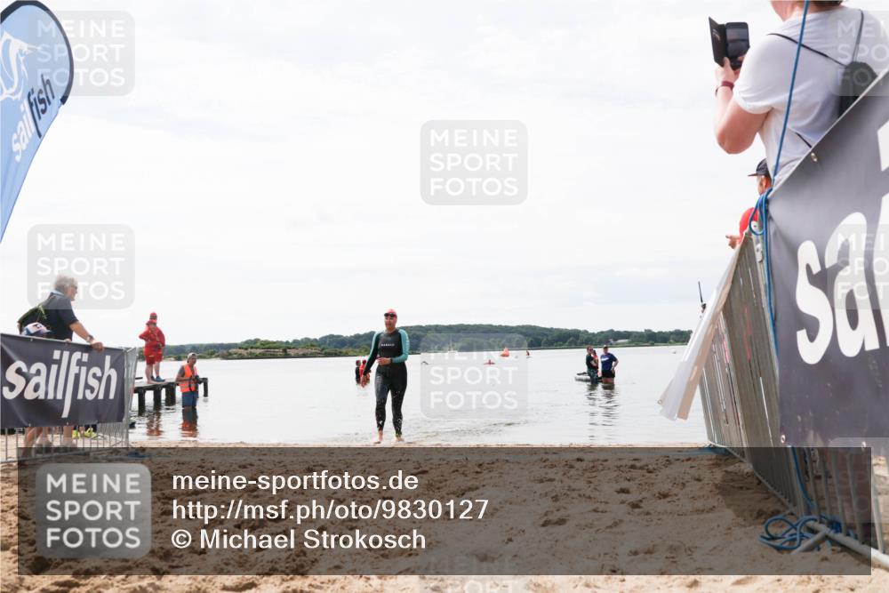 21.06.2026 - Viking Triathlon Michael Strokosch http://msf.ph/oto/9830127 21.06.2026 11:02:07 Schwimmen 646 meine-sportfotos.de