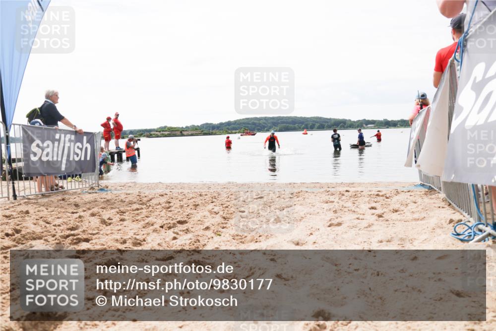21.06.2026 - Viking Triathlon Michael Strokosch http://msf.ph/oto/9830177 21.06.2026 11:02:49 Schwimmen 379 meine-sportfotos.de
