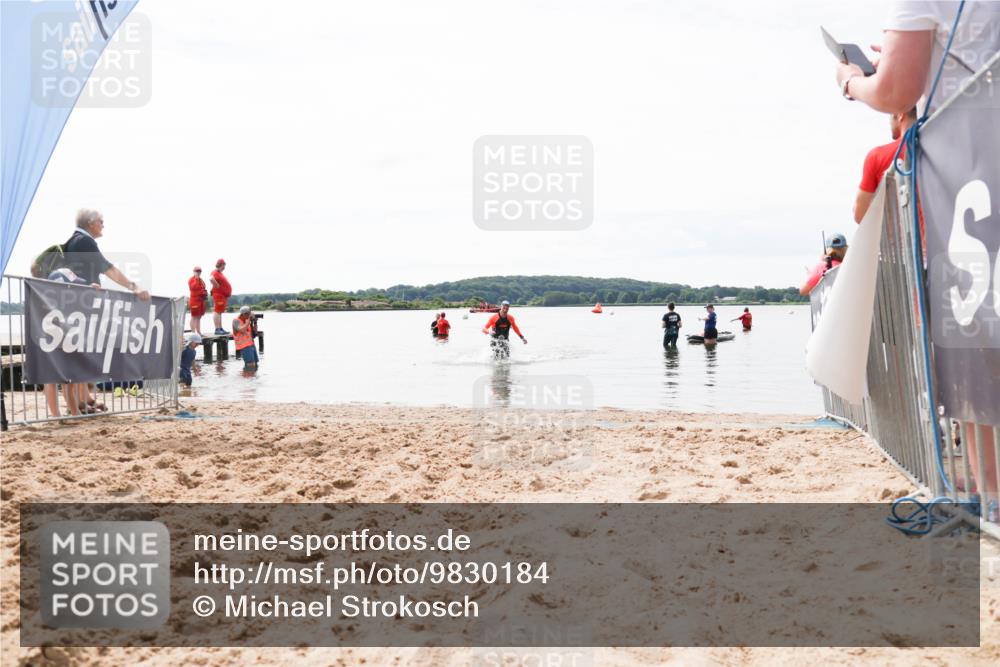 21.06.2026 - Viking Triathlon Michael Strokosch http://msf.ph/oto/9830184 21.06.2026 11:02:51 Schwimmen 379 meine-sportfotos.de