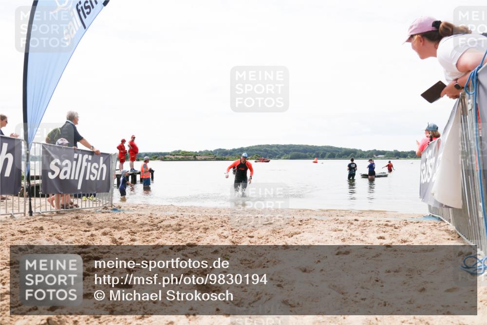 21.06.2026 - Viking Triathlon Michael Strokosch http://msf.ph/oto/9830194 21.06.2026 11:02:55 Schwimmen 379 meine-sportfotos.de