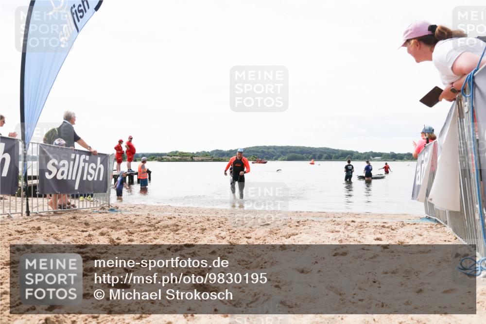 21.06.2026 - Viking Triathlon Michael Strokosch http://msf.ph/oto/9830195 21.06.2026 11:02:55 Schwimmen 379 meine-sportfotos.de