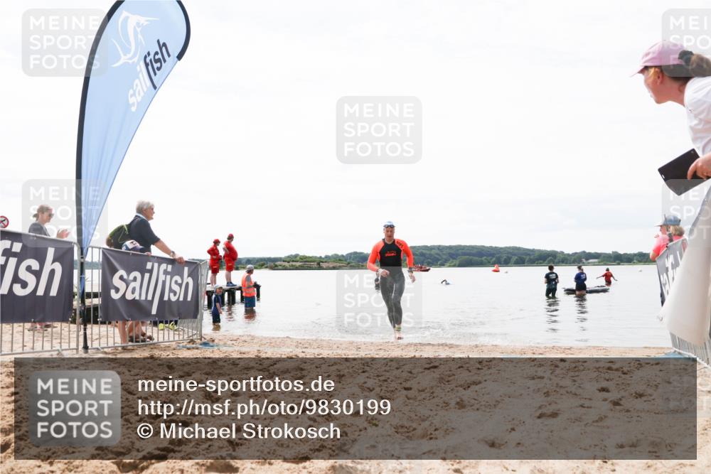 21.06.2026 - Viking Triathlon Michael Strokosch http://msf.ph/oto/9830199 21.06.2026 11:02:56 Schwimmen 379 meine-sportfotos.de