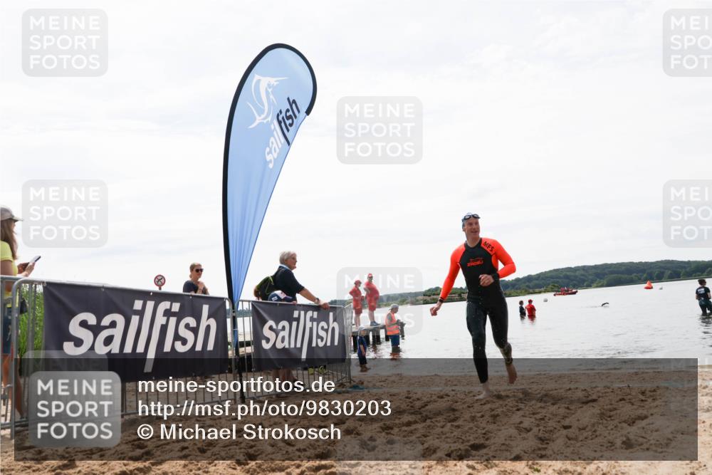 21.06.2026 - Viking Triathlon Michael Strokosch http://msf.ph/oto/9830203 21.06.2026 11:02:58 Schwimmen 379 meine-sportfotos.de