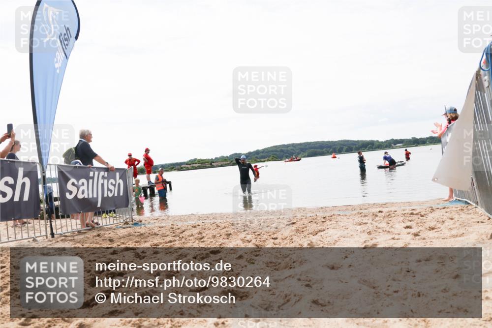 21.06.2026 - Viking Triathlon Michael Strokosch http://msf.ph/oto/9830264 21.06.2026 11:03:25 Schwimmen 529 meine-sportfotos.de