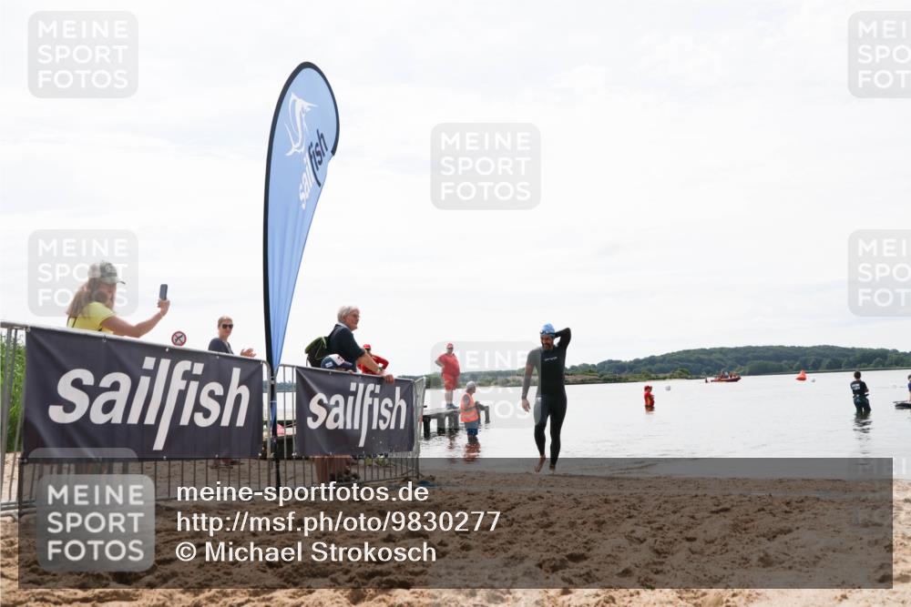 21.06.2026 - Viking Triathlon Michael Strokosch http://msf.ph/oto/9830277 21.06.2026 11:03:30 Schwimmen 529 meine-sportfotos.de